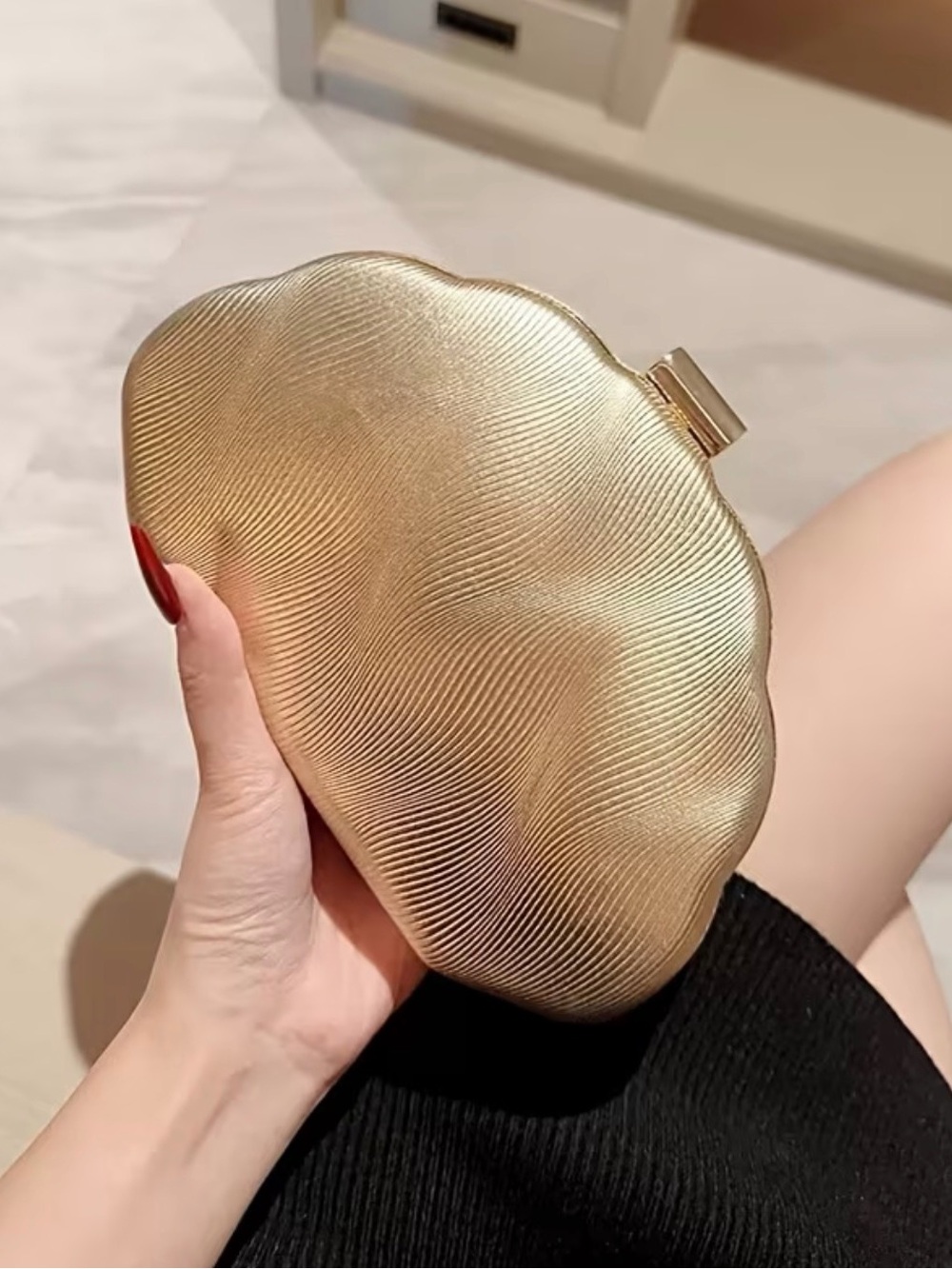 Gold Metallic Shell Clutch - Picture 4 of 4